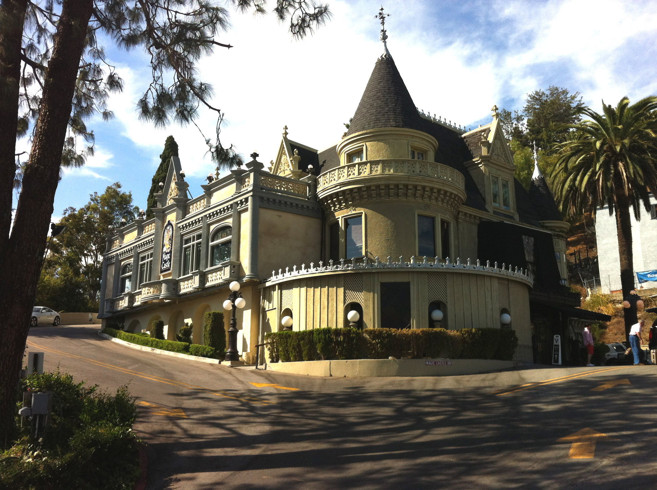 the magic castle in hollywood